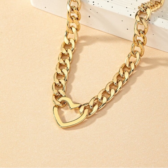 Gold Heart Chain Necklace - Picture 2 of 2